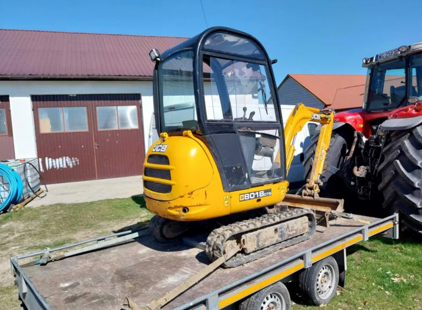 Mini-pelle JCB 8018 CTS – 2006 – 3 950 h – 2,6 t