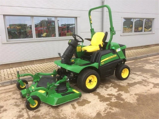 Tondeuse autoportée John Deere 1550 – 2018 – Diesel – Hydrostatique
